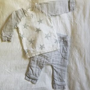 aden + anais star top and bottoms
